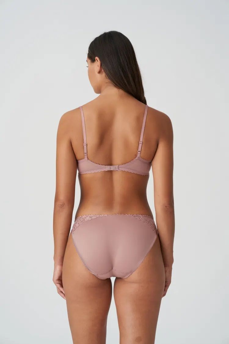 Balcony Bra Horizontal Seam