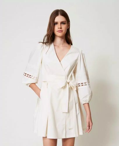Blusa in misto lino con ricami TWINSET